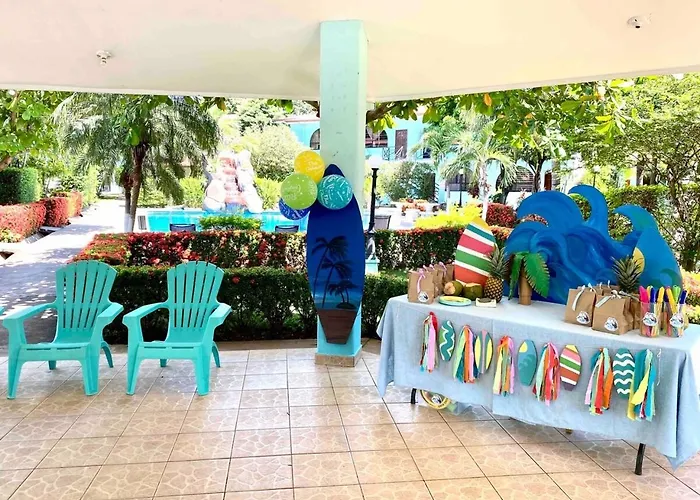Casa 2b2b Completely Renovated Ground Unit Coco
